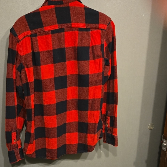 Old Navy Red and Black Buffalo Plaid Button-Down Shirt Sz S - Picture 5 of 6